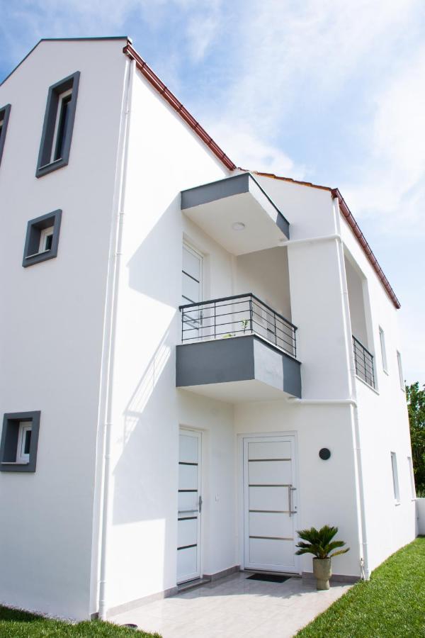 Sithon Diamond Suites 1 Νικήτη Εξωτερικό φωτογραφία